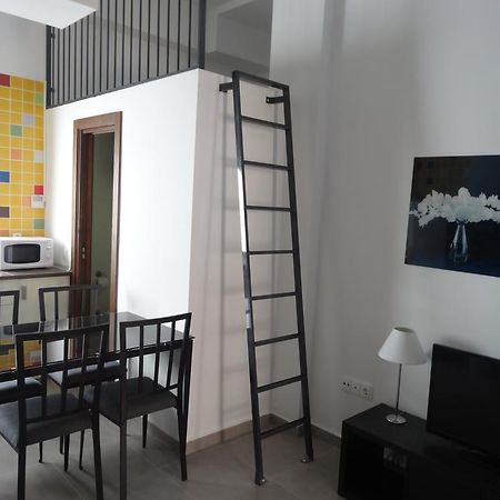 Malaga Apartamentos - Nuno Gomez, 24 Eksteriør bilde
